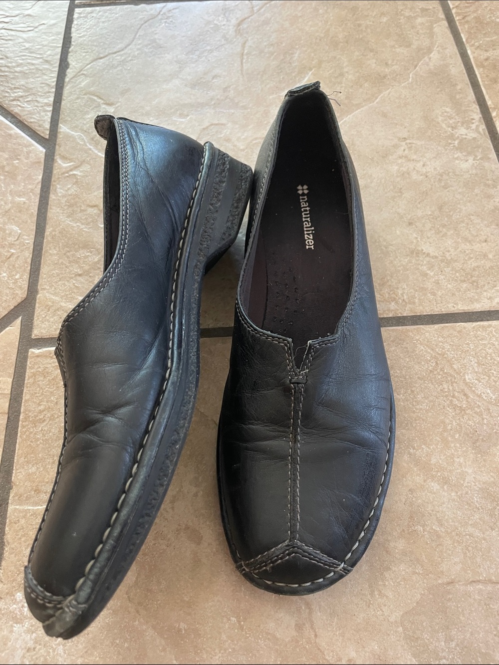 Naturalizer Black Slip-On Leather Flats
